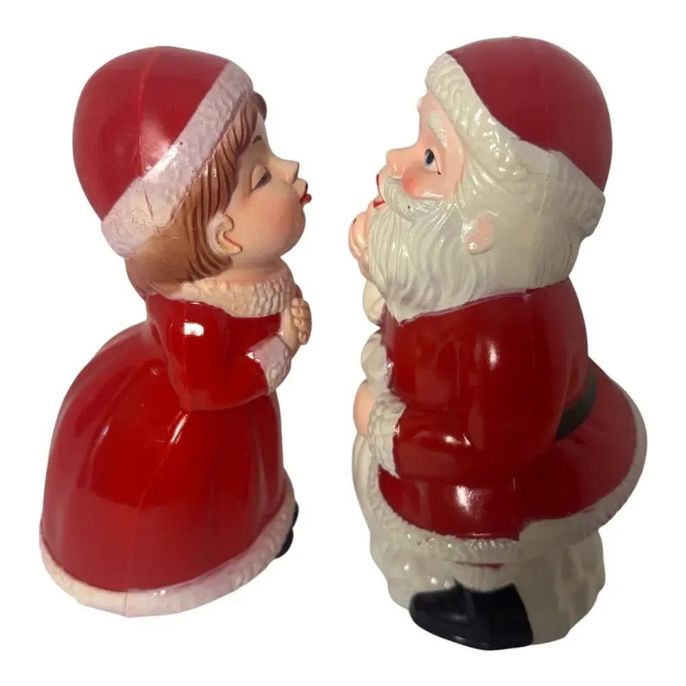 Berman & Anderson Santa & Musical Revolving Mrs Claus 7